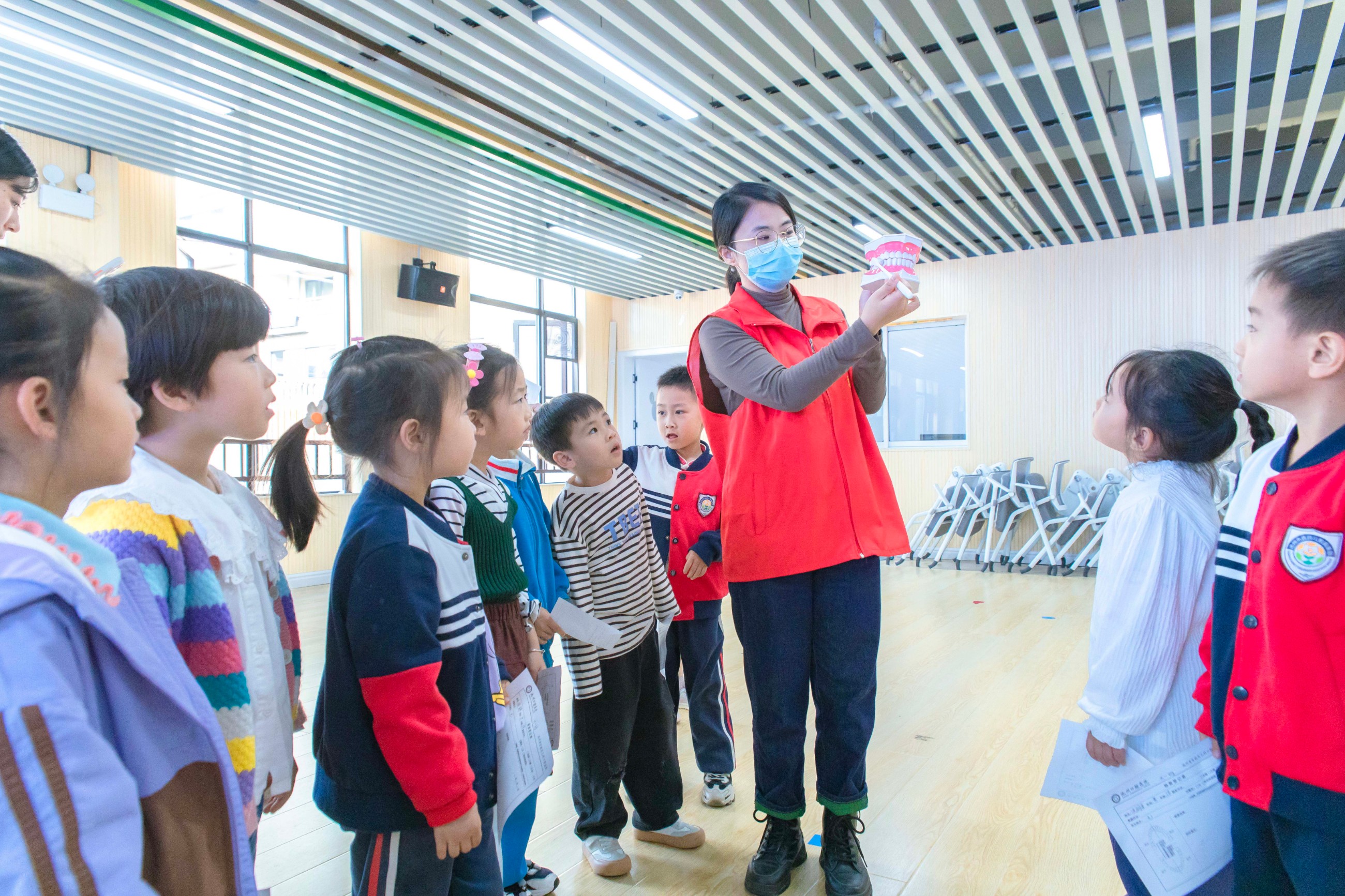 三台山幼儿园涂氟